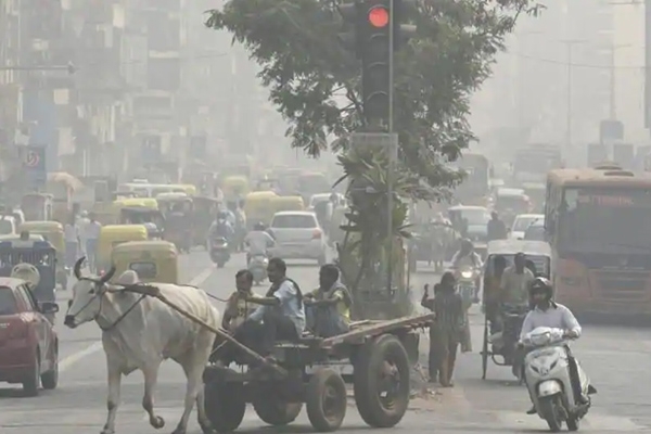 Blanket of Smog Covers Delhi as Air Pollution Worsens